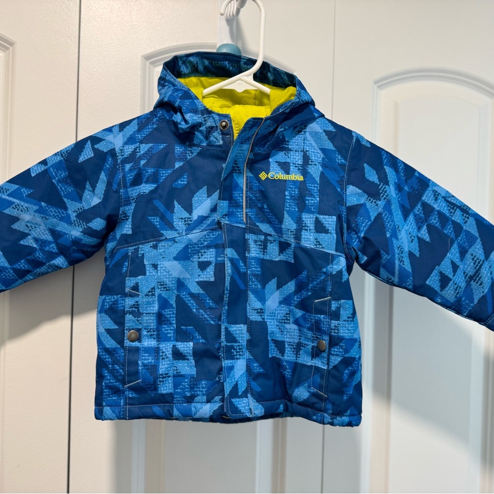 Columbia Blue Patterned Winter Jacket